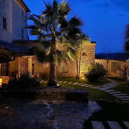 Mas Grange Neuve Guest house 3*