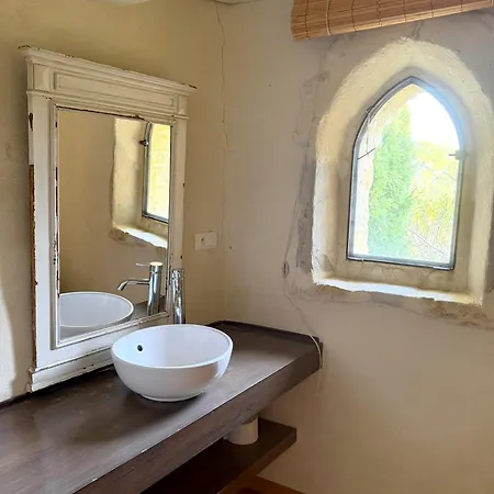 Guest house Mas Grange Neuve 3*
