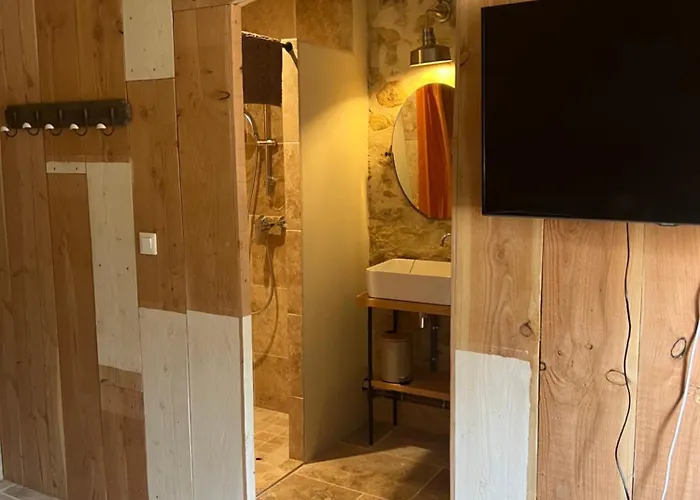 بيت ضيافة Mas Grange Neuve *